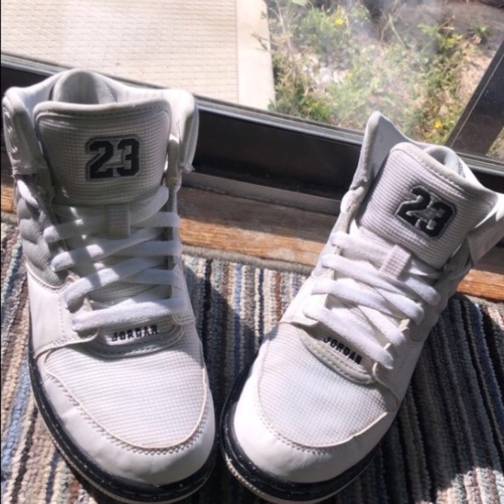 Jordan 1 flight 4’s